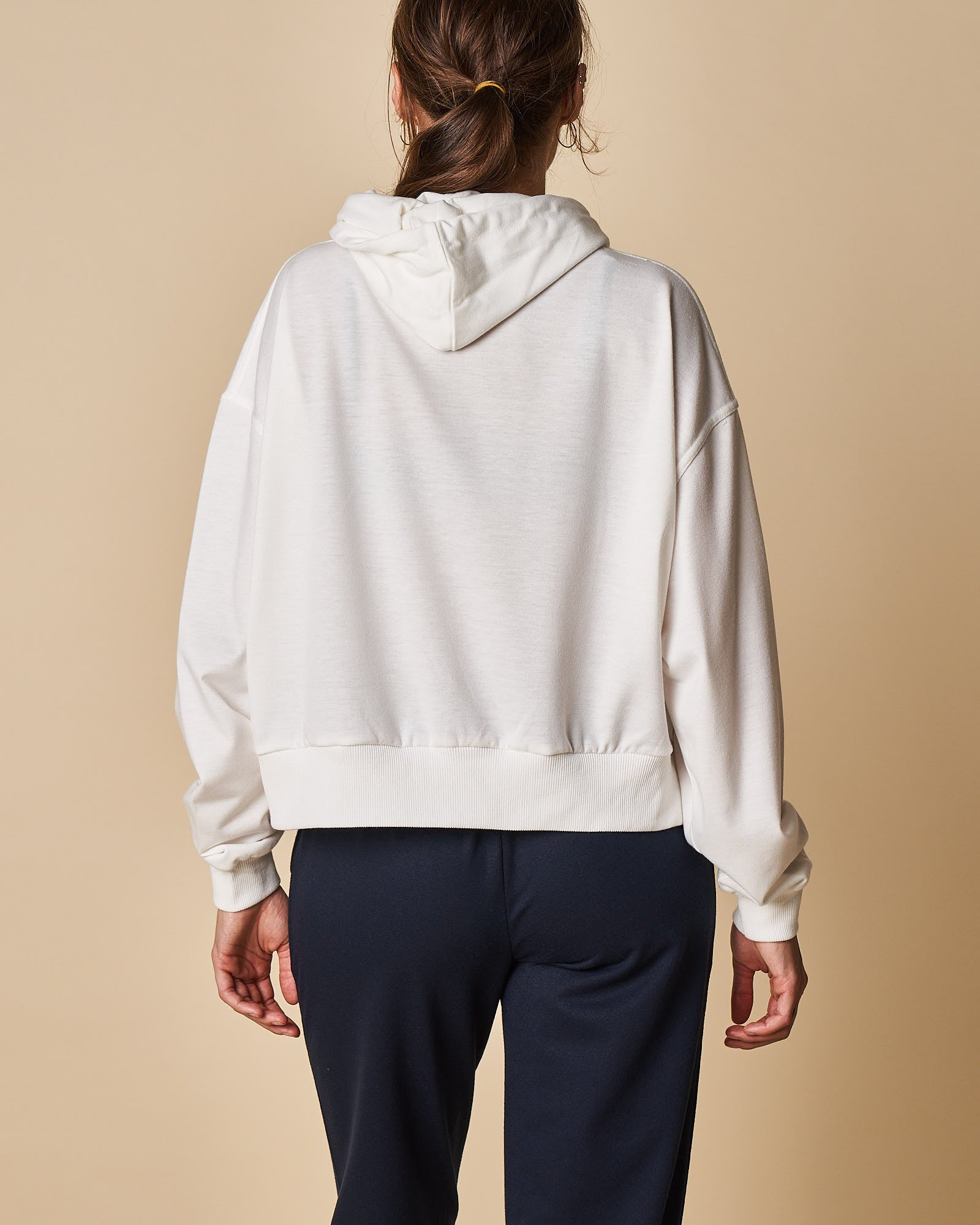 Semi cropped sales hoodie